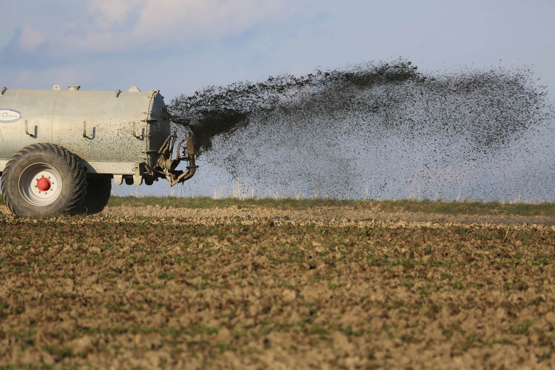 slurry-tank-tractor